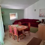 Akustik Apartment Sveti Filip i Jakov