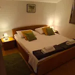 Apartment Akustik Sveti Filip i Jakov