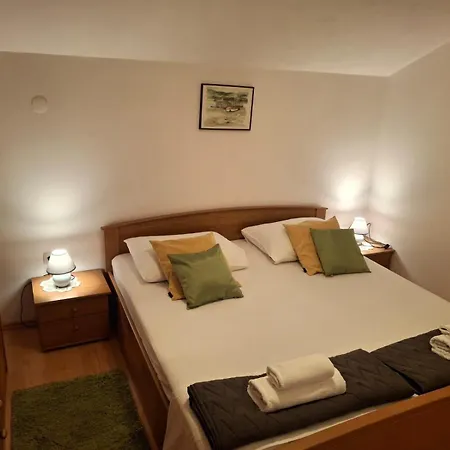 Apartament Akustik Sveti Filip i Jakov
